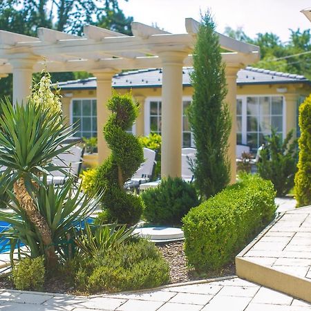Luxury-Villas Шопрон Экстерьер фото