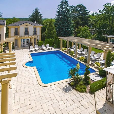 Luxury-Villas Шопрон Экстерьер фото