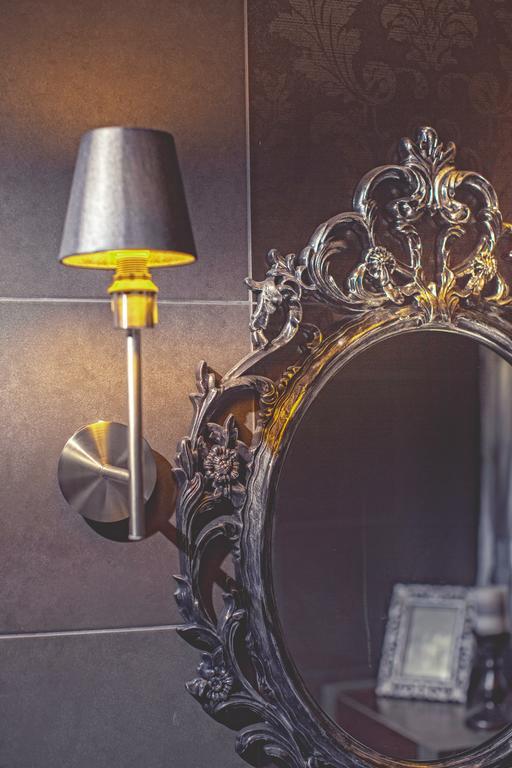 Luxury-Villas Шопрон Номер фото
