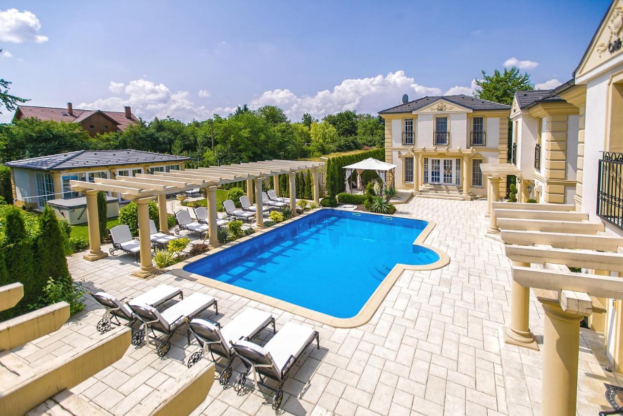 Luxury-Villas Шопрон Экстерьер фото